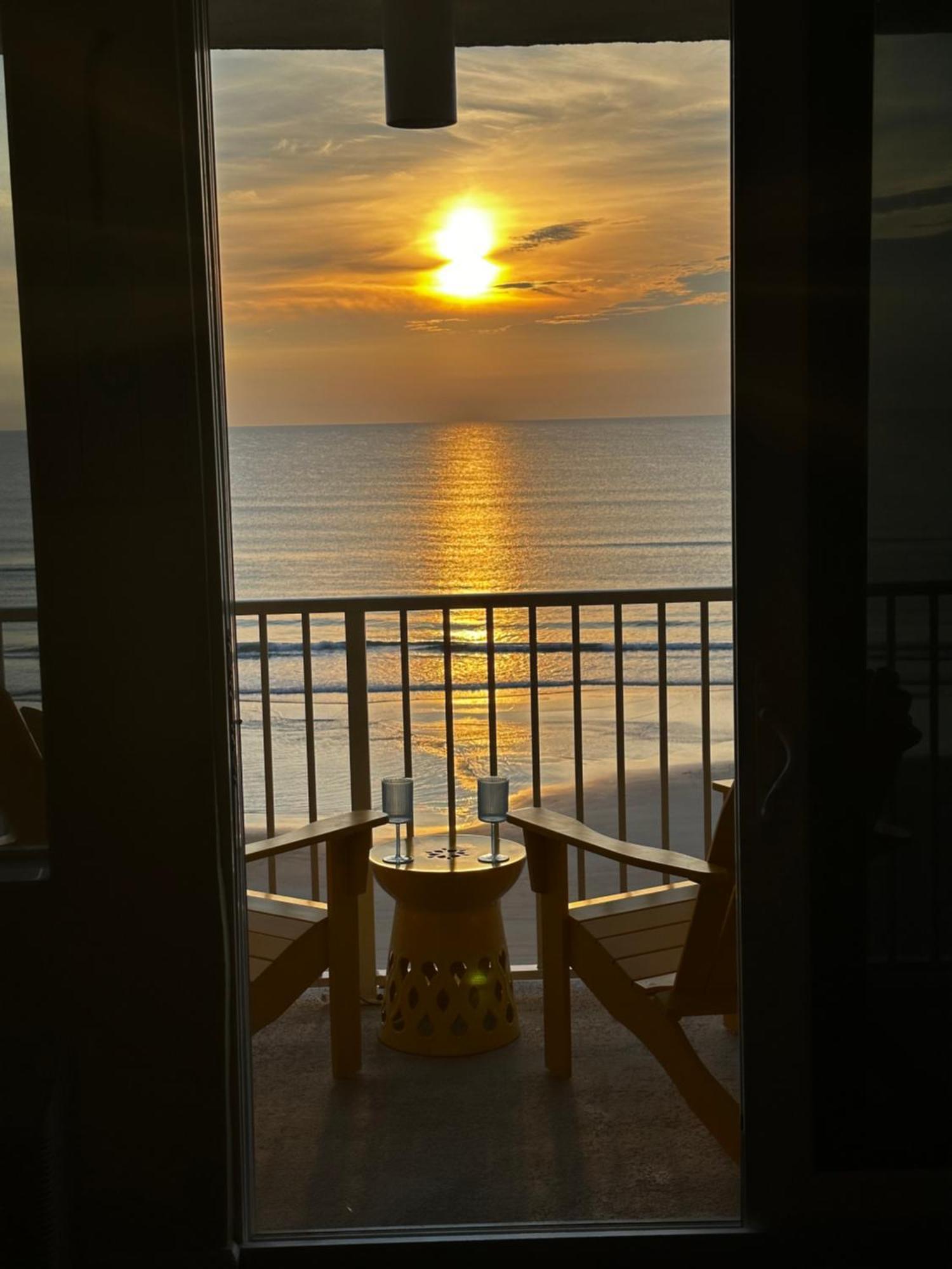 Oceanfront Oasis Aparthotel Daytona Beach Eksteriør bilde