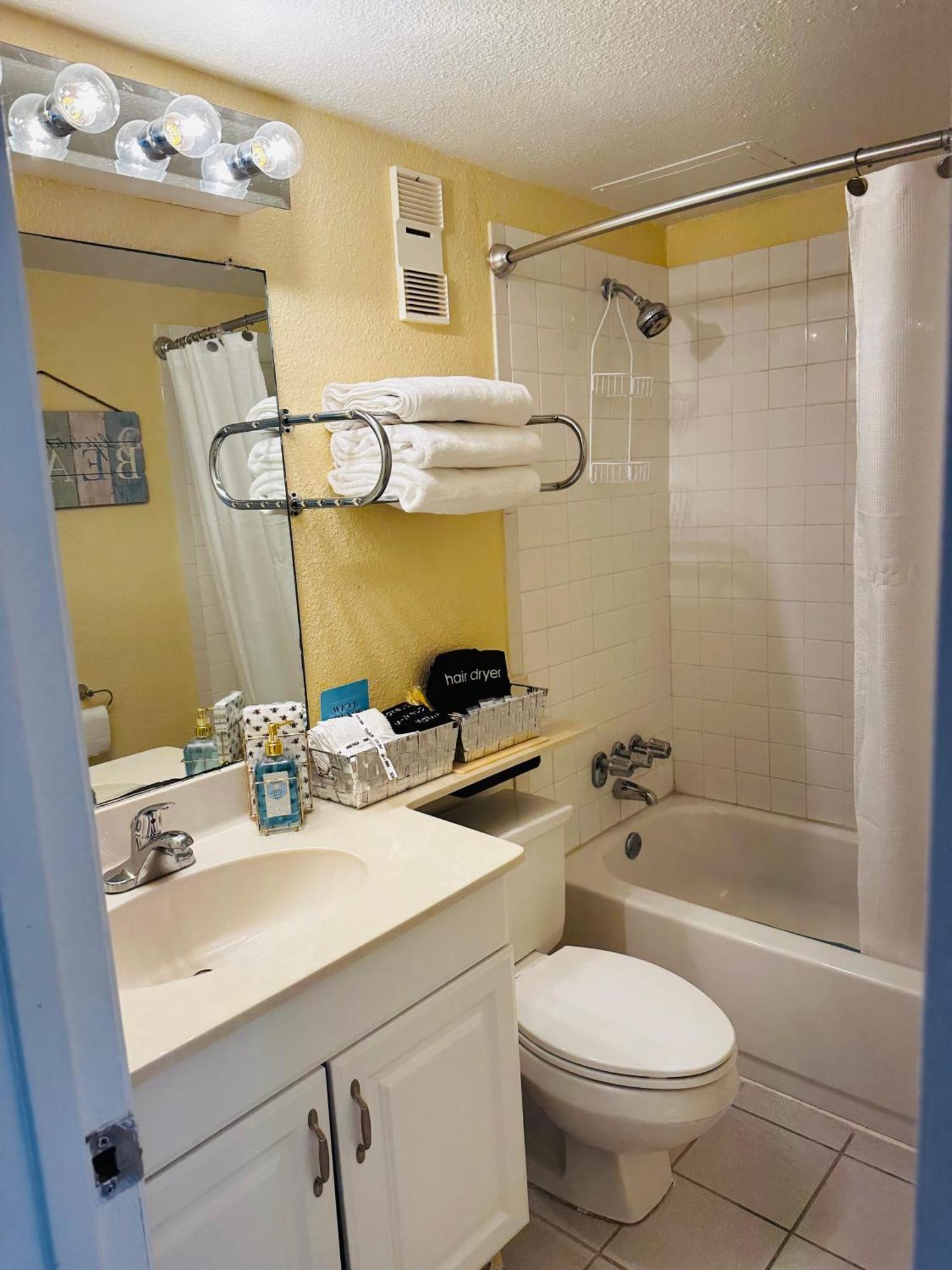 Oceanfront Oasis Aparthotel Daytona Beach Eksteriør bilde